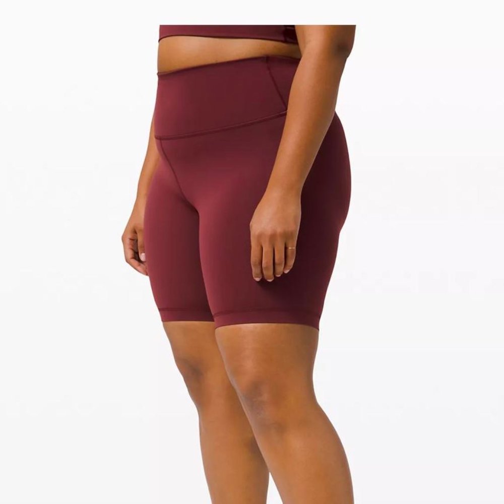 Lululemon Wunder Train High-Rise Short 8" - Red Merlot Size